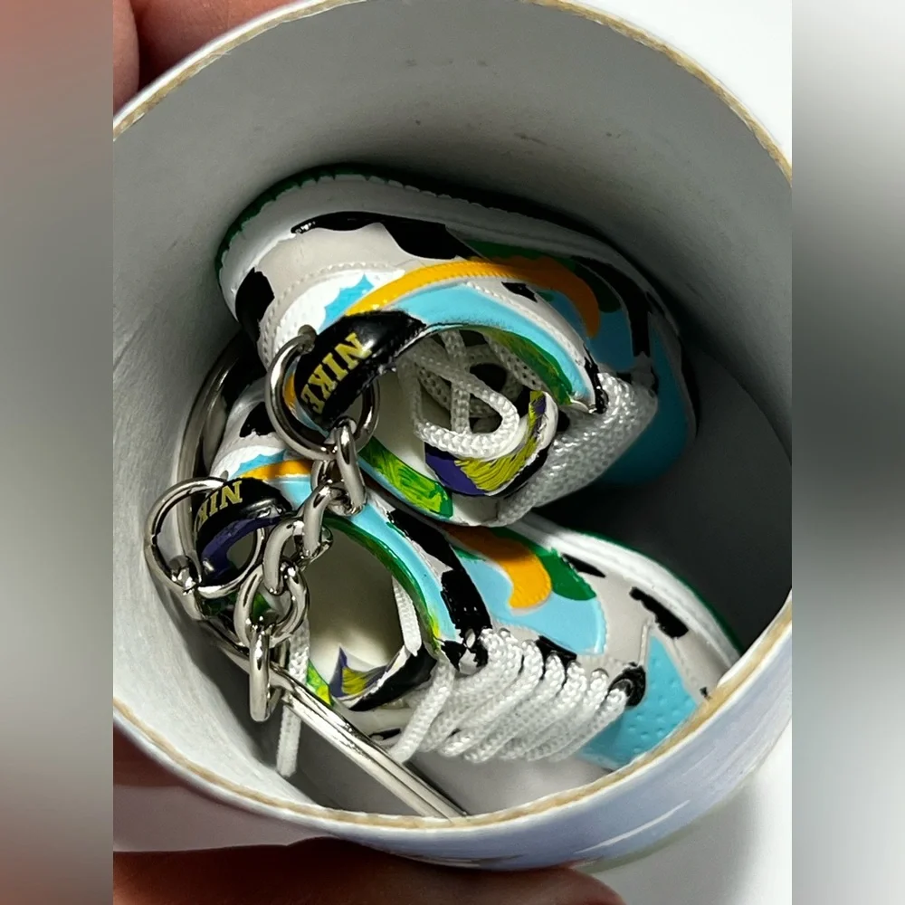 Ben & Jerry’s x Nike SB‎ Chunky Dunky Mini Sneaker Keychain Ice Cream Container